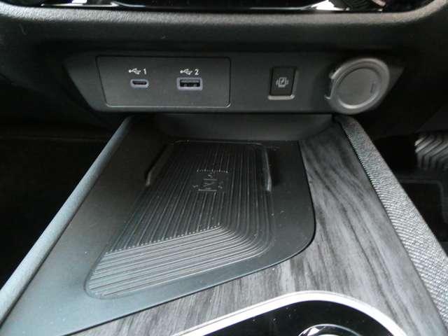 オーラ １．２　Ｇ　レザーエディション　シートヒーター　本革シート　プロパイロット　衝突被害軽減ブレーキ　フルセグＴＶナビ　インテリジェントキーー　スマートルームミラー　盗難防止装置　ＥＴＣ　ＡＨＢ　寒冷地　ＬＥＤヘッドランプ　追従式クルーズコントロール（9枚目）