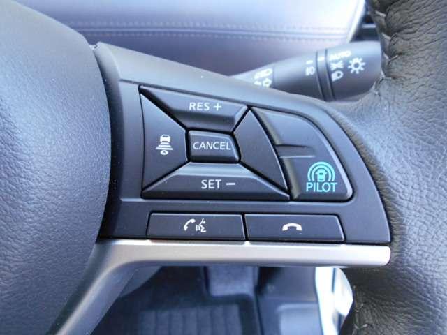 e-パワー ハイウェイスターV メーカー保証継承&ブルーレイ・DVD再生可能メモリーナビ【MM520D-L】&フルセグ&アラウンドビューモニター&両側オートスライド&ETC&前後ドラレコ&プロパイロット(4枚目)