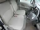 アイポイントが高く乗り心地良好なフロントシート。