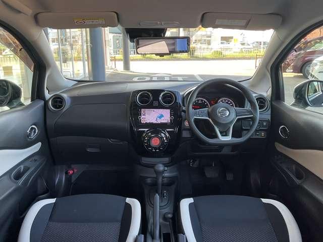 ノート １．２　Ｘ　メモリーナビ・ドライブレコーダー・ＥＴＣ・　レーダーブレーキサポート　ＡＷ　ＥＴＣ搭載　１オーナー車　記録簿付き　Ｄレコ　スマトキー　セキュリティーアラーム　キーレス　運転席助手席エアバッグ　ナビＴＶ　ワンセグ　バックカメラ　ＬＥＤヘッドライト（4枚目）