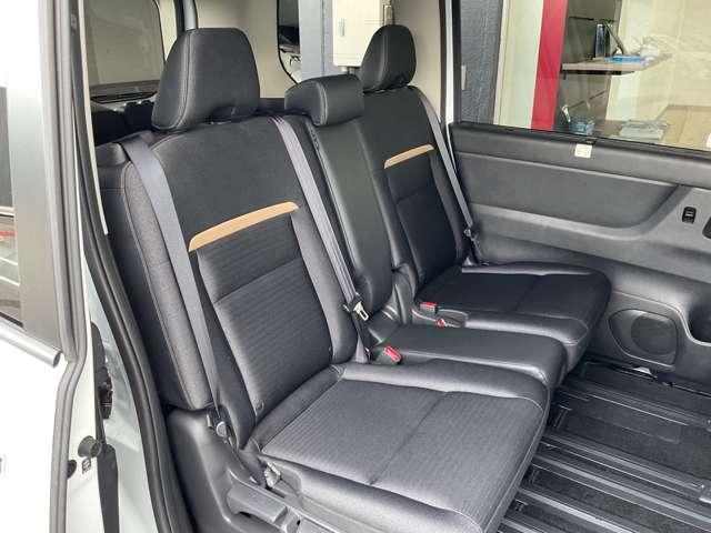 セレナ １．４　ｅ－ＰＯＷＥＲ　ハイウェイスターＶ　フロント　自動（被害軽減）ブレーキ　ＬＤＰ　追従クルーズ　ＬＥＤランプ　バックモニター　アルミホイール　ドライブレコーダ　ＥＴＣ　盗難防止システム　スマートキー　１オナ　オートエアコン　サイドカーテンエアバック（10枚目）