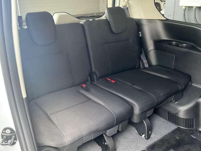 セレナ １．４　ｅ－ＰＯＷＥＲ　ハイウェイスターＶ　フロント　自動（被害軽減）ブレーキ　ＬＤＰ　追従クルーズ　ＬＥＤランプ　バックモニター　アルミホイール　ドライブレコーダ　ＥＴＣ　盗難防止システム　スマートキー　１オナ　オートエアコン　サイドカーテンエアバック（16枚目）