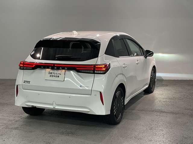 オーラ １．２　Ｇ　レザーエディション　アラウンドビューモニター　追突防止　レーダークルーズ　車線逸脱警報装置　ＬＥＤ　盗難防止　バックモニター　ＥＴＣ　インテリジェントキー　メモリーナビゲーション　ＡＷ　キーレスエントリー　オートエアコン　ＡＢＳ　パワーウィンドウ（2枚目）