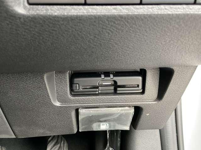 ノート １．２　Ｘ　メモリーナビ・ドライブレコーダー・アラウ　リアカメラ　衝突被害軽減ブレ－キ　全方位カメラ　ＥＴＣ付　ナビ　ＬＥＤヘッドライト　レーンアシスト　インテリジェントキー　ドラレコ　整備記録簿　盗難防止システム　サイドカーテンエアバック　サイドカメラ（16枚目）