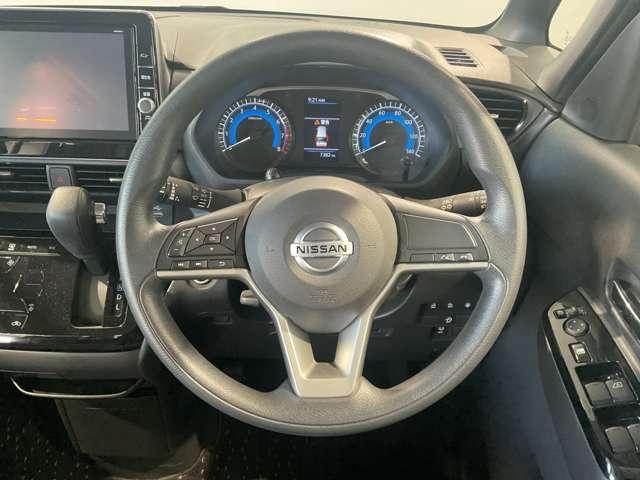 ちょうどいい大きさのハンドルです♪スイスイ運転できますよ♪