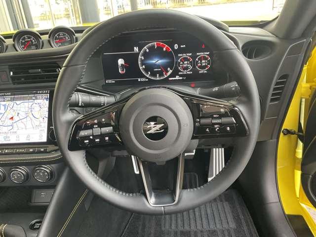 フェアレディＺ ３．０　プロト　スペック　フロントシートヒーター付・純正アルミホイ　ＬＥＤヘッドランプ　アルミホイール　ワンオーナー　スマートキー　ＥＴＣ　バックカメラ　キーフリー　衝突被害軽減システム（4枚目）