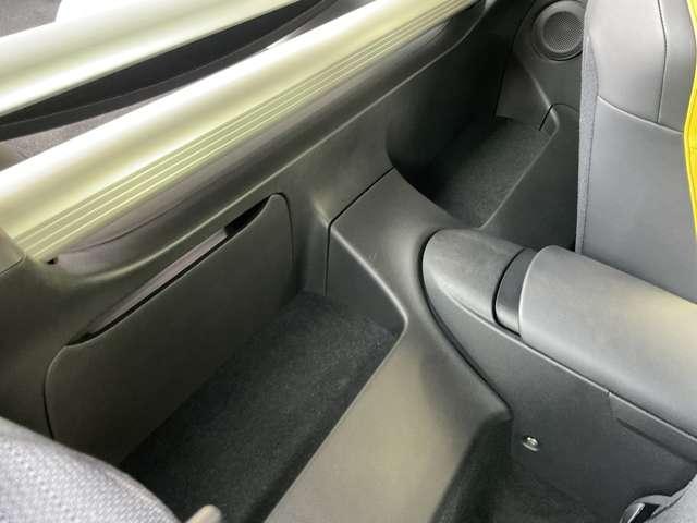 フェアレディＺ ３．０　プロト　スペック　フロントシートヒーター付・純正アルミホイ　ＬＥＤヘッドランプ　アルミホイール　ワンオーナー　スマートキー　ＥＴＣ　バックカメラ　キーフリー　衝突被害軽減システム（20枚目）