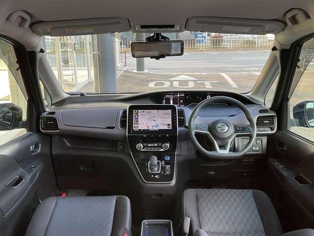 セレナ e-パワー ハイウェイスターV 360°カメラ エマジェンシーブレーキ 1オナ スマキー バックカメラ LED レーンアシスト 点検記録簿付 ETC ドラレコ Aストップ イモビ サイドカーテンエアバック フルオートエアコン ABS(4枚目)