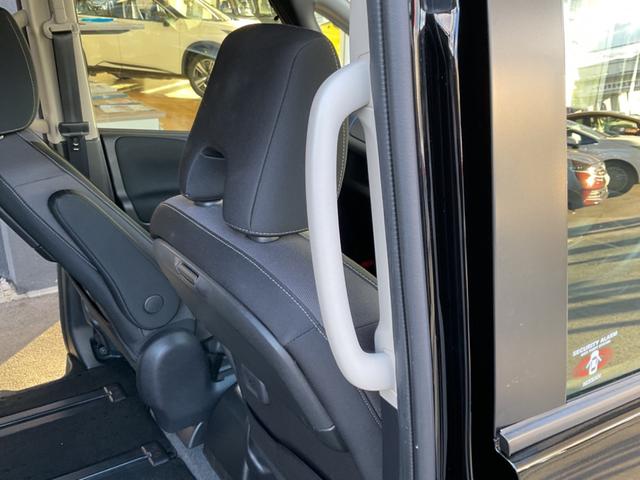 セレナ e-パワー ハイウェイスターV 360°カメラ エマジェンシーブレーキ 1オナ スマキー バックカメラ LED レーンアシスト 点検記録簿付 ETC ドラレコ Aストップ イモビ サイドカーテンエアバック フルオートエアコン ABS(26枚目)