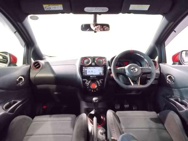 ニスモ S 純正メモリーナビ☆バックビューモニター☆インテリジェントキー☆NISMO専用17インチAW(4枚目)