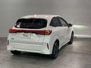 オーラ １．２　Ｇ　レザーエディション　アラウンドビューモニター　追突防止　レーダークルーズ　車線逸脱警報装置　ＬＥＤ　盗難防止　バックモニター　ＥＴＣ　インテリジェントキー　メモリーナビゲーション　ＡＷ　キーレスエントリー　オートエアコン　ＡＢＳ　パワーウィンドウ（2枚目）