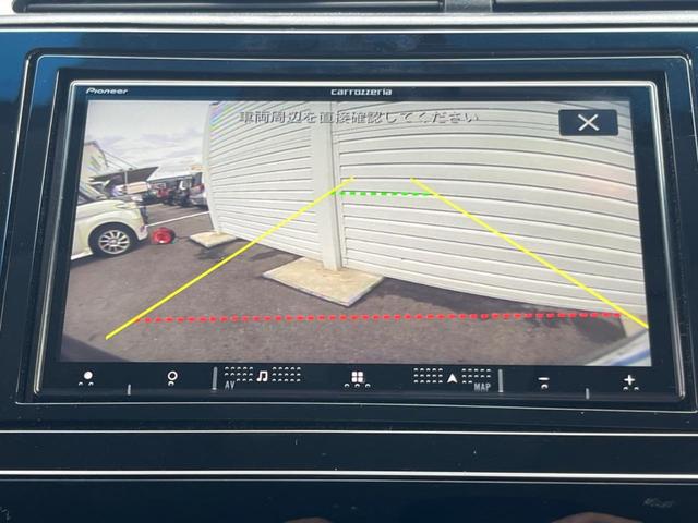 シャトル ハイブリッド　ホンダセンシング　禁煙車　ＳＤナビ　バックカメラ　ＥＴＣ　ドライブレコーダー　Ｂｌｕｅｔｏｏｔｈ　ＴＶ　ＣＤ　ＤＶＤ　スマートキー　オートエアコン（4枚目）