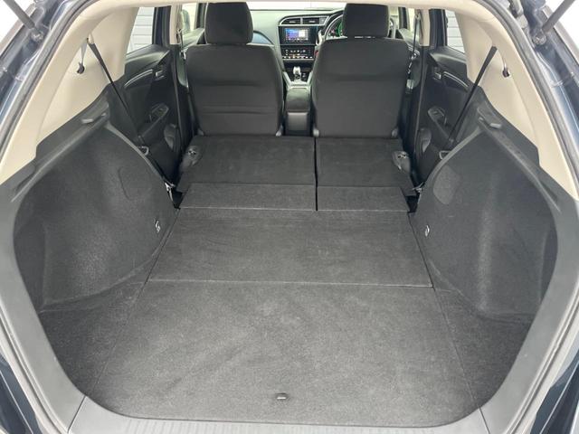 シャトル ハイブリッド　ホンダセンシング　禁煙車　ＳＤナビ　バックカメラ　ＥＴＣ　ドライブレコーダー　Ｂｌｕｅｔｏｏｔｈ　ＴＶ　ＣＤ　ＤＶＤ　スマートキー　オートエアコン（42枚目）