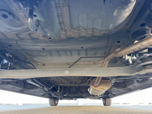 N-BOXカスタム G・Lパッケージ 純正ナビ バックカメラ ETC 電動スライドドア HIDヘッドライト オートエアコン ステアリングリモコン TV(17枚目)