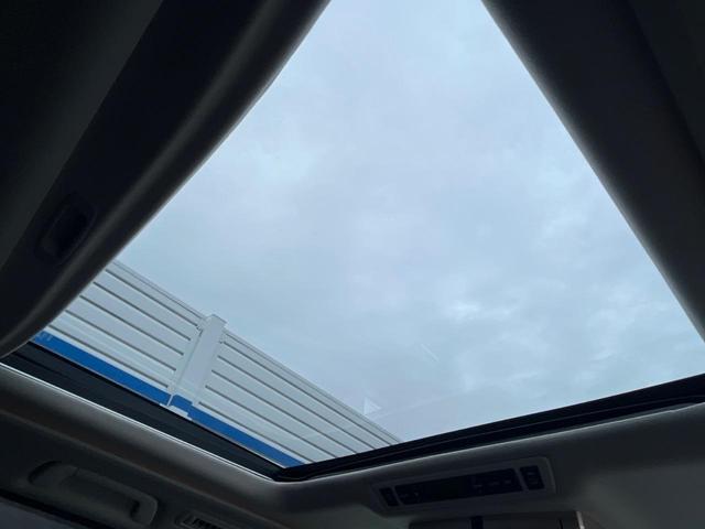 ヴェルファイア 2.4Z ゴールデンアイズII 禁煙車 ALPINEナビ サンルーフ 後席モニター エアロ 両側パワースライドドア バックカメラ ETC ドライブレコーダー モデリスタアルミホイル スマートキー(4枚目)