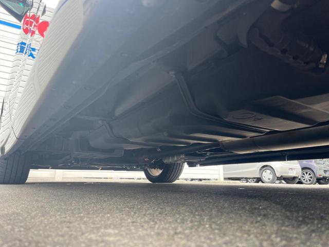 ヴェルファイア 2.4Z ゴールデンアイズII 禁煙車 ALPINEナビ サンルーフ 後席モニター エアロ 両側パワースライドドア バックカメラ ETC ドライブレコーダー モデリスタアルミホイル スマートキー(26枚目)