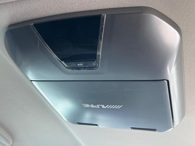 ヴェルファイア 2.4Z プラチナセレクションII 禁煙車 ナビ 後席モニター バックカメラ 両側パワースライドドア 電動リアゲート ETC 純正アルミホイル 革巻きステアリング スマートキー(4枚目)