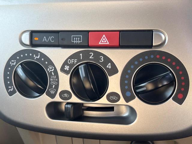 タント X 禁煙車 ナビ パワースライドドア スマートイー エアコン 電動格納ミラー ETC Bluetooth プライバシーガラス ドアバイザー(6枚目)