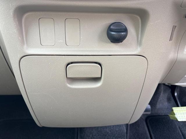 タント Ｘリミテッド　禁煙車　純正オーディオ　ＥＴＣ　電動スライドドア　オートエアコン　ヘッドレベライザー　ＣＤ　スマートキー（43枚目）