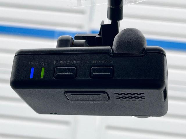 ソリオ ハイブリッドMZ 禁煙車 純正9インチナビ スズキセーフティ フリップダウン 全周囲カメラ 両側パワースライドドア ETC ドライブレコーダー シートヒーター ヘッドアップディスプレイ レーダークルーズ スマートキー(8枚目)