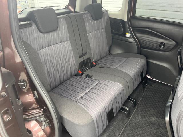 ソリオ ハイブリッドMZ 禁煙車 純正9インチナビ スズキセーフティ フリップダウン 全周囲カメラ 両側パワースライドドア ETC ドライブレコーダー シートヒーター ヘッドアップディスプレイ レーダークルーズ スマートキー(12枚目)