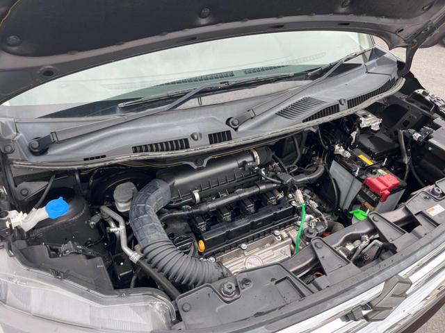 ソリオ ハイブリッドMZ 禁煙車 純正9インチナビ スズキセーフティ フリップダウン 全周囲カメラ 両側パワースライドドア ETC ドライブレコーダー シートヒーター ヘッドアップディスプレイ レーダークルーズ スマートキー(20枚目)