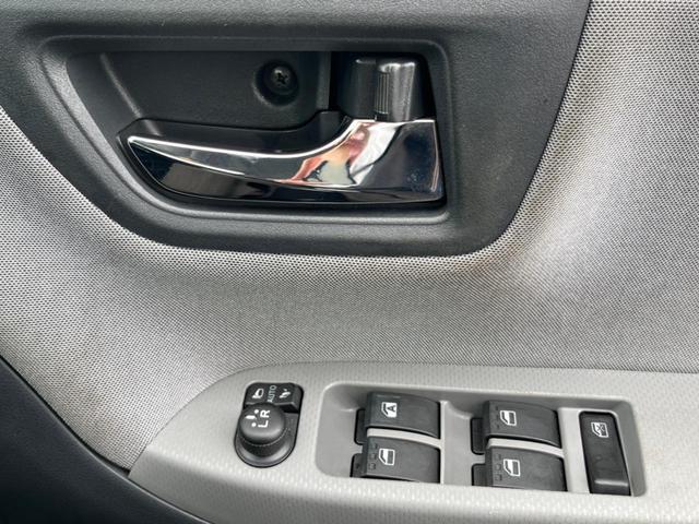 キャスト アクティバX SAIII 禁煙車 純正SDナビ 衝突軽減装置 ETC オートライト オートマチックハイビーム オートエアコン スマートキー アイドリングストップ プライバシーガラス 電動格納ミラー(25枚目)