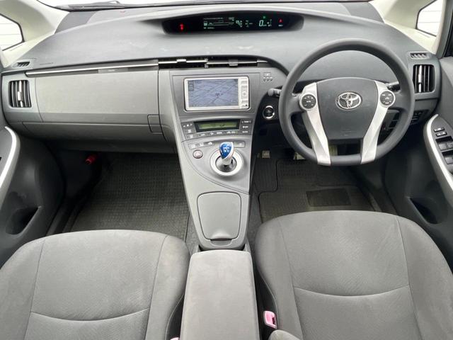 プリウス S 純正ナビ 禁煙車 オートエアコン 純正15インチアルミ CD フルセグ スマートキー(2枚目)