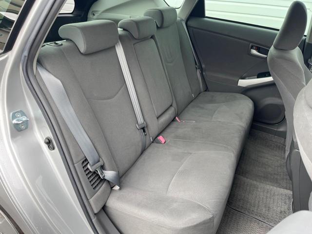 プリウス S 純正ナビ 禁煙車 オートエアコン 純正15インチアルミ CD フルセグ スマートキー(8枚目)