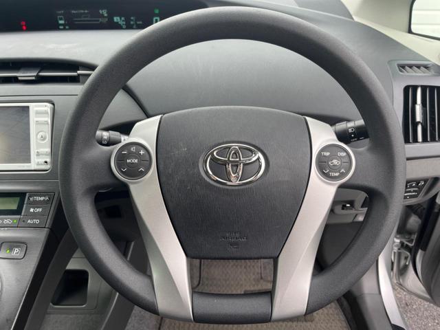プリウス S 純正ナビ 禁煙車 オートエアコン 純正15インチアルミ CD フルセグ スマートキー(10枚目)