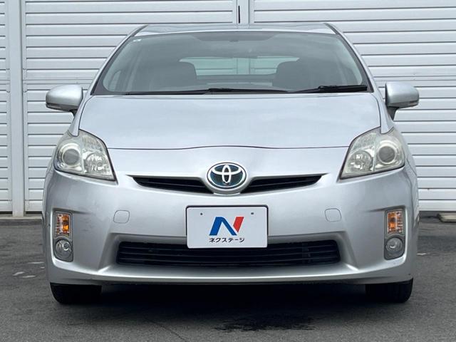 プリウス S 純正ナビ 禁煙車 オートエアコン 純正15インチアルミ CD フルセグ スマートキー(13枚目)