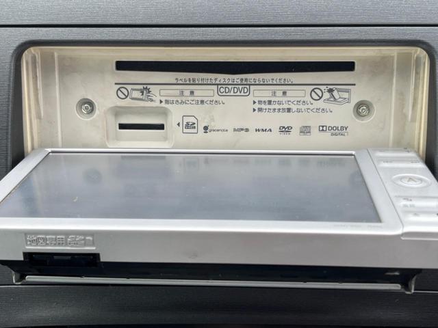 プリウス S 純正ナビ 禁煙車 オートエアコン 純正15インチアルミ CD フルセグ スマートキー(27枚目)
