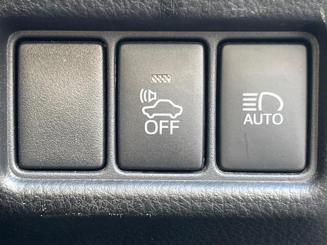 【オートマチックハイビーム】夜間の安全走行に役立つ便利な機能！先行車や対向車を検知し、ハイビームとロービームを自動で切り替えてくれます♪