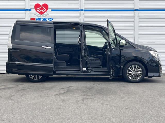 セレナ ライダーブラックラインS-HVアドバンスドセーフティ 禁煙車 純正8インチナビ 後席モニター 衝突軽減 全周囲カメラ ETC クルーズコントロール 革巻きステアリング ステアリングリモコン スマートキー(27枚目)