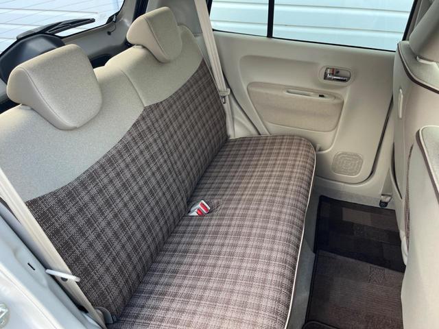 アルトラパン Ｘ　禁煙車　セーフティサポート　オーディオ　ＨＩＤヘッド　スマートキー　オートエアコン　シートヒーター　横滑り防止　アイドリングストップ　オートライト（8枚目）