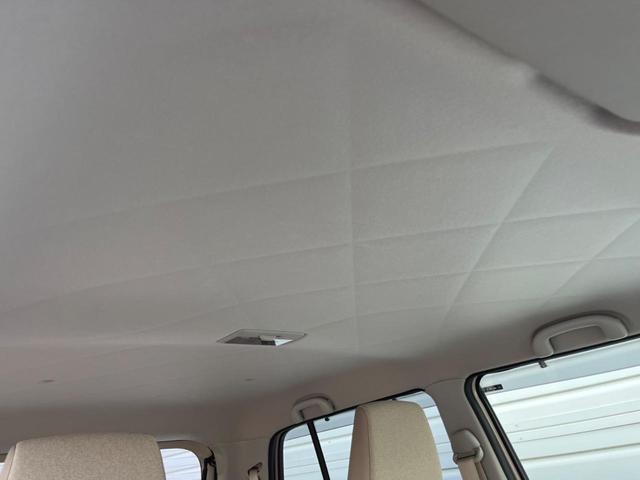 アルトラパン Ｘ　禁煙車　セーフティサポート　オーディオ　ＨＩＤヘッド　スマートキー　オートエアコン　シートヒーター　横滑り防止　アイドリングストップ　オートライト（9枚目）