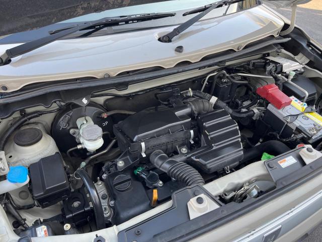 アルトラパン Ｘ　禁煙車　セーフティサポート　オーディオ　ＨＩＤヘッド　スマートキー　オートエアコン　シートヒーター　横滑り防止　アイドリングストップ　オートライト（34枚目）