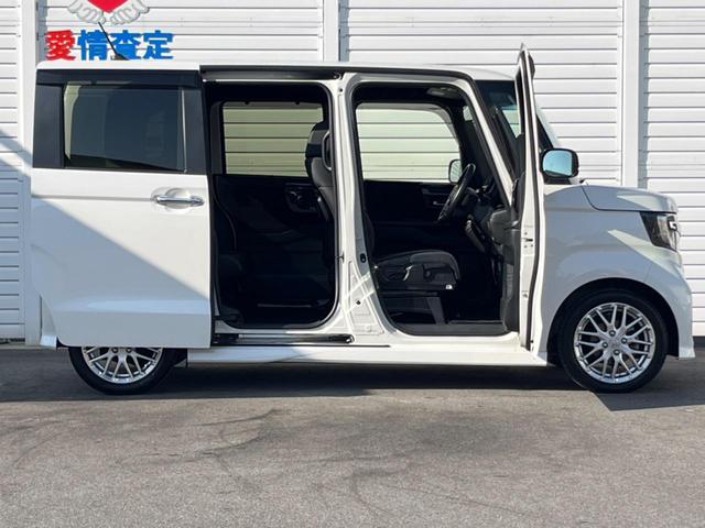 N-BOXカスタム Lターボ 禁煙車 純正9インチナビ ホンダセンシング 両側パワースライドドア レーダークルーズ ETC ドライブレコーダー ハーフレザーシート 革巻きステアリング スマートキー(25枚目)