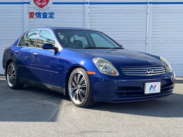 スカイライン ２５０ＧＴ　プレミアム　禁煙車　ＢＯＳＥ　ＥＴＣ　革巻きステアリング　ハーフレザーシート　ステアリングスイッチ　オートエアコン　１９インチアルミ　キーレス（14枚目）