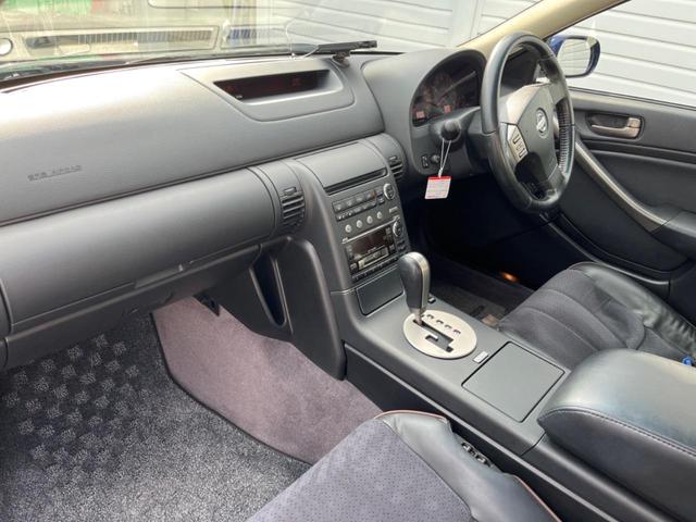 スカイライン ２５０ＧＴ　プレミアム　禁煙車　ＢＯＳＥ　ＥＴＣ　革巻きステアリング　ハーフレザーシート　ステアリングスイッチ　オートエアコン　１９インチアルミ　キーレス（33枚目）