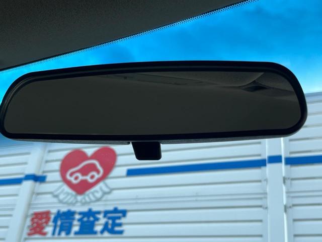 スカイライン ２５０ＧＴ　プレミアム　禁煙車　ＢＯＳＥ　ＥＴＣ　革巻きステアリング　ハーフレザーシート　ステアリングスイッチ　オートエアコン　１９インチアルミ　キーレス（40枚目）