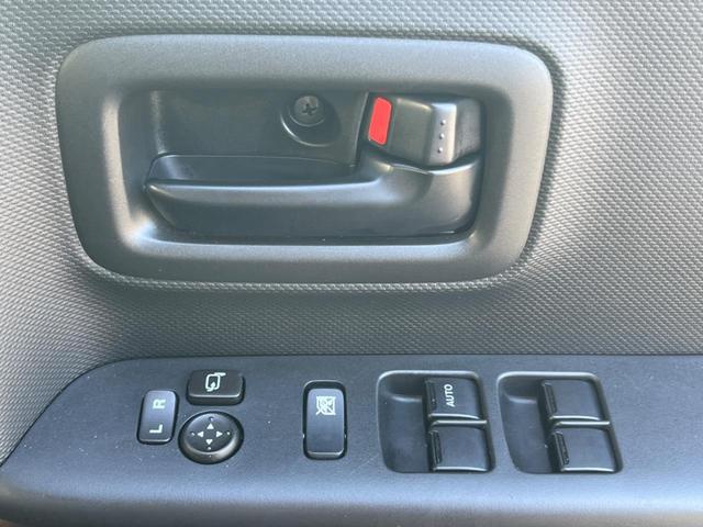 スペーシアギア ハイブリッドXZ ターボ 禁煙車 衝突軽減 レーダークルーズ ディスプレイオーディオ 両側パワースライドドア ETC ドライブレコーダー ルーフレール アイドリングストップ スマートキー(43枚目)