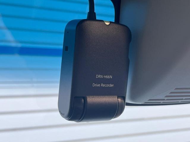 タント カスタムRS トップエディションSAII 禁煙車 純正8インチナビ スマートアシストII 両側パワースライドドア バックカメラ ETC ドライブレコーダー デジタルミラー 純正エンジンスターター ターボ ハーフレザーシート スマートキー(8枚目)