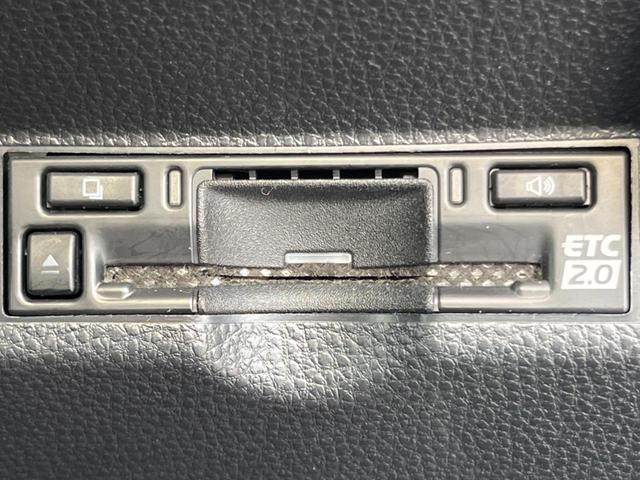 ヤリスクロス ハイブリッドZ 禁煙車 純正ディスプレイオーディオ 全周囲カメラ 衝突軽減 レーダークルーズ ETC ドラレコ スマートキー シートヒーター(6枚目)