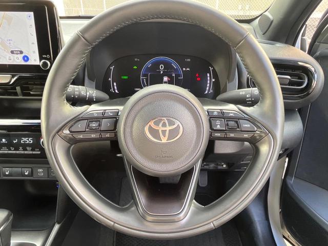 ヤリスクロス ハイブリッドZ 禁煙車 純正ディスプレイオーディオ 全周囲カメラ 衝突軽減 レーダークルーズ ETC ドラレコ スマートキー シートヒーター(13枚目)