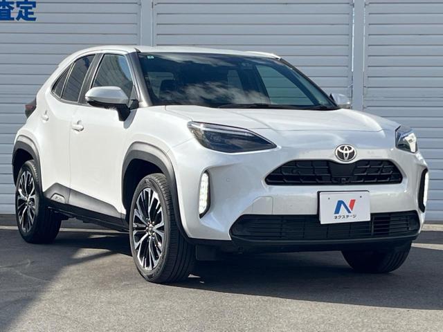 ヤリスクロス ハイブリッドZ 禁煙車 純正ディスプレイオーディオ 全周囲カメラ 衝突軽減 レーダークルーズ ETC ドラレコ スマートキー シートヒーター(18枚目)