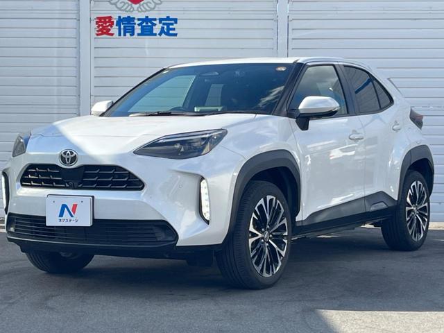 ヤリスクロス ハイブリッドZ 禁煙車 純正ディスプレイオーディオ 全周囲カメラ 衝突軽減 レーダークルーズ ETC ドラレコ スマートキー シートヒーター(24枚目)