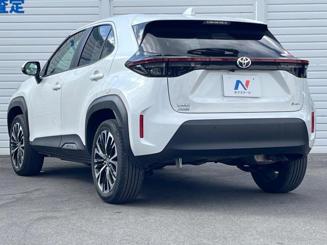 ヤリスクロス ハイブリッドZ 禁煙車 純正ディスプレイオーディオ 全周囲カメラ 衝突軽減 レーダークルーズ ETC ドラレコ スマートキー シートヒーター(25枚目)