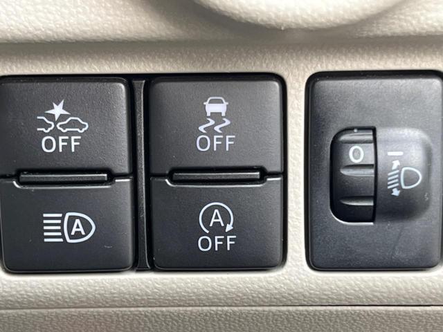 キャスト スタイルＸ　リミテッド　ＳＡＩＩＩ　禁煙車　ナビ　バックカメラ　スマートアシストＳＡＩＩＩ　ＥＴＣ　シートヒーター　アイドリングストップ　オートハイビーム　ＰＷＲモード　ステアリングリモコン　スマートキー（3枚目）