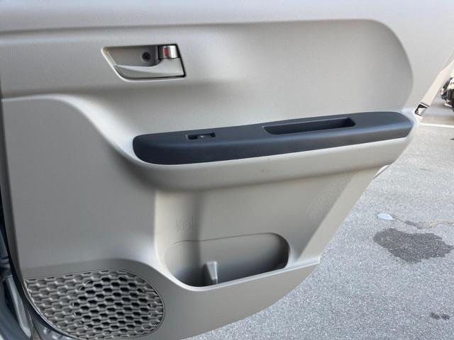 パッソ Ｘ　ＬパッケージＳ　禁煙車　スマートアシスト　スマートキー　オーディオ　アイドリングストップ　ヘッドレベライザー　オートエアコン　電動格納ミラー（44枚目）